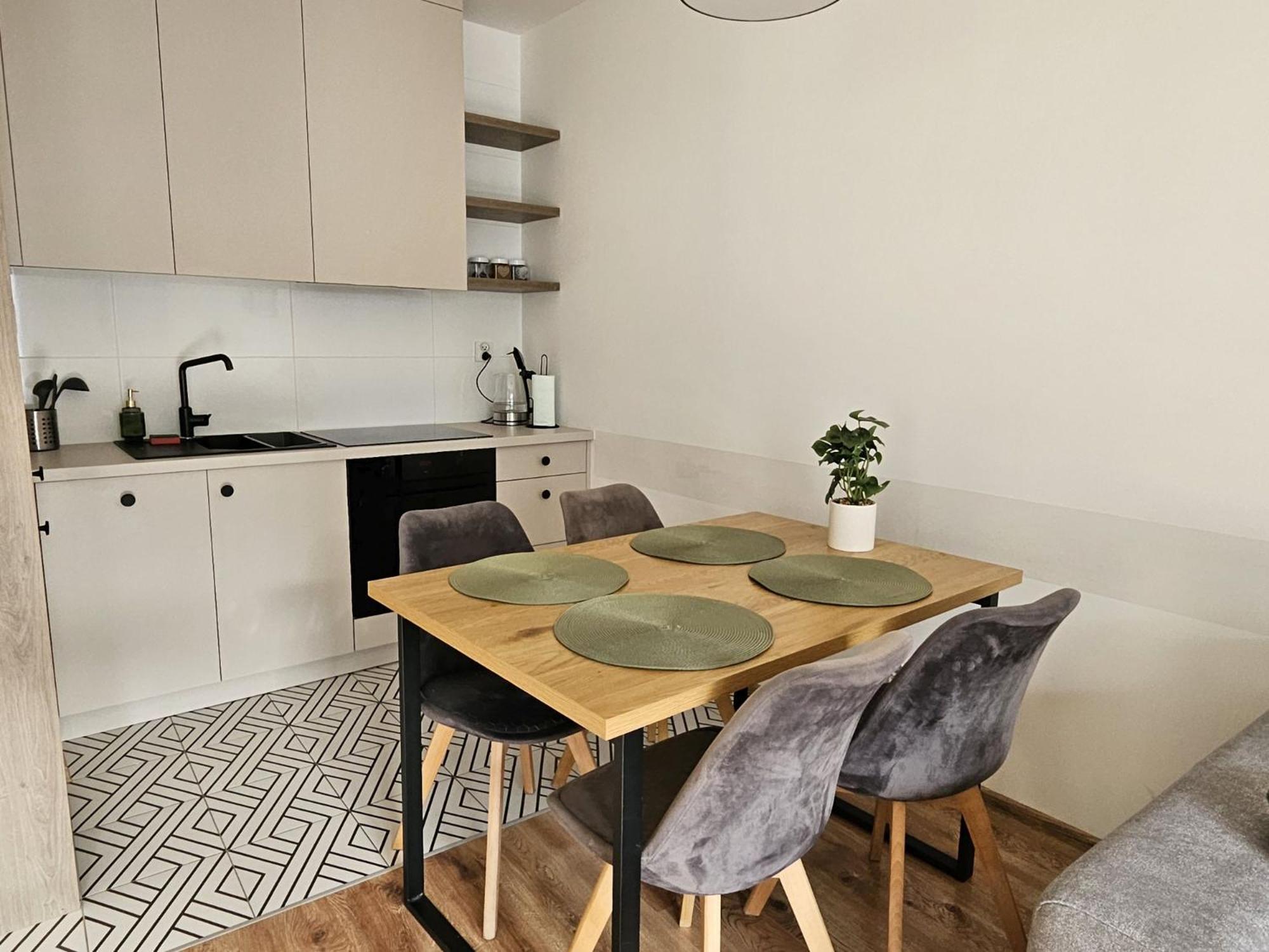 ביאליסטוק Urban Jungle Apartament Wenus מראה חיצוני תמונה